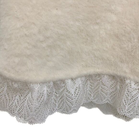 Coquette Kawaii Style White Lace Trim Mini Skirt with Built-In Shorts & Ribbon - Picture 4 of 11